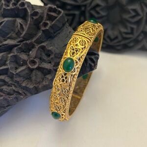 Vintage Chinese Costume Cabochon Green Stone Bangle Bracelet